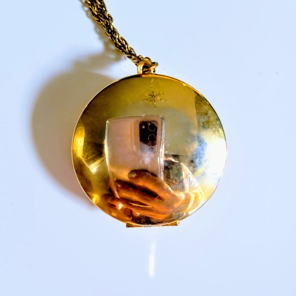 Authentic Vintage Cameo Locket Necklace & Ring - Picture 3 of 8